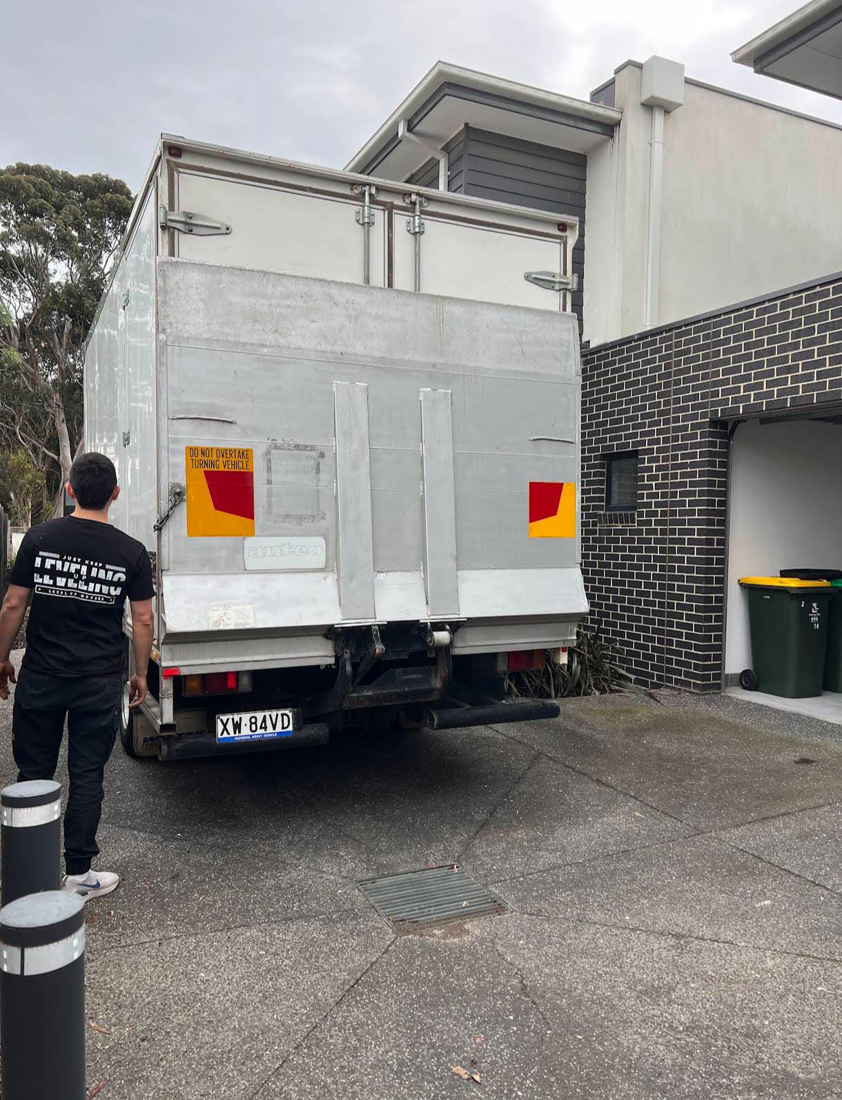 Level Up Movers team